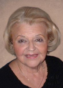 Mme Jeanine Moisan