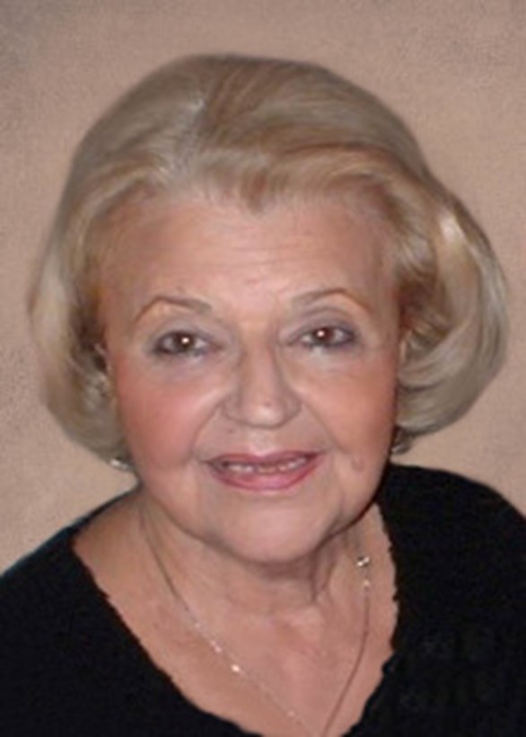 Mme Jeanine Moisan