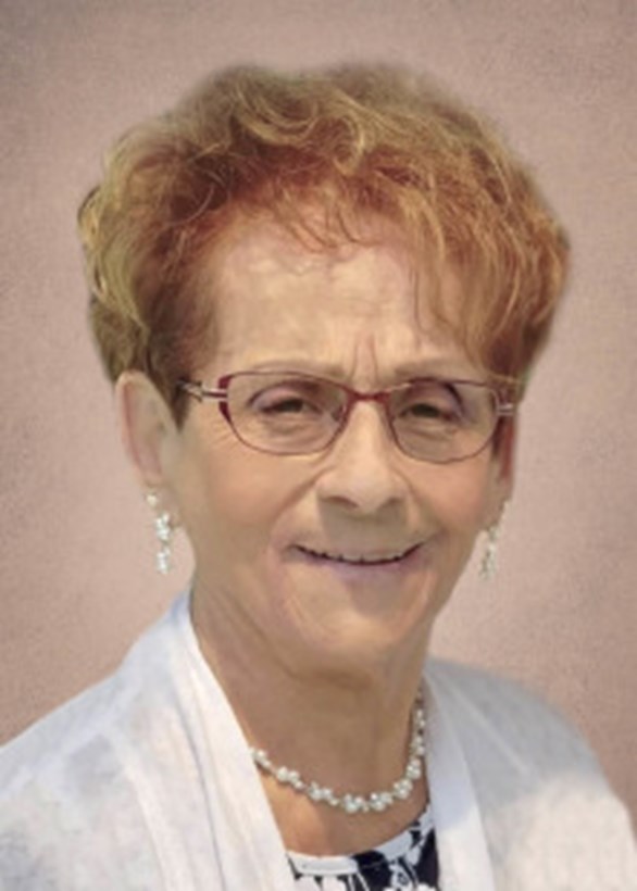 Mme Gaétane Touzin