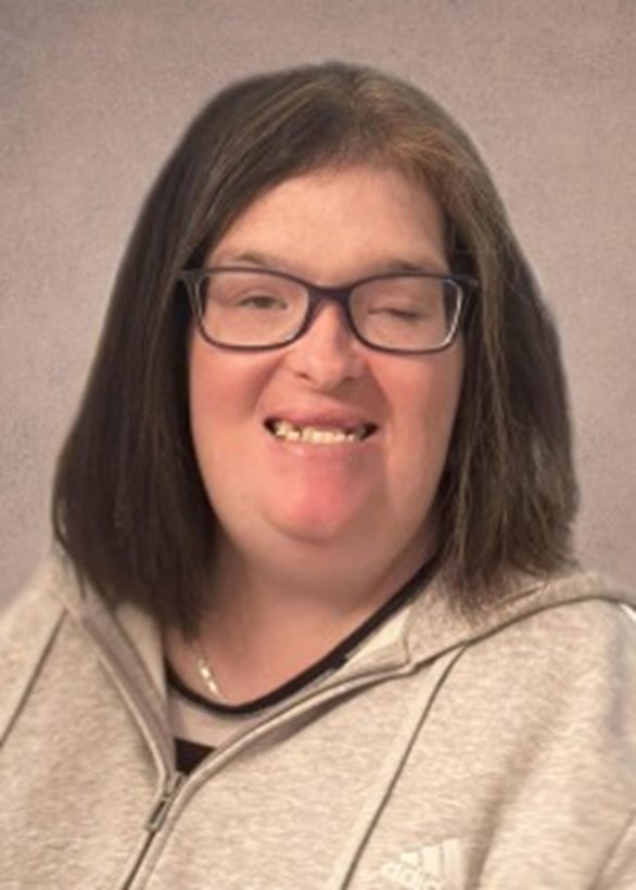 Mme Marie-Pier Angers