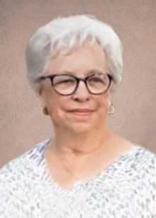 Mme Esther Demers