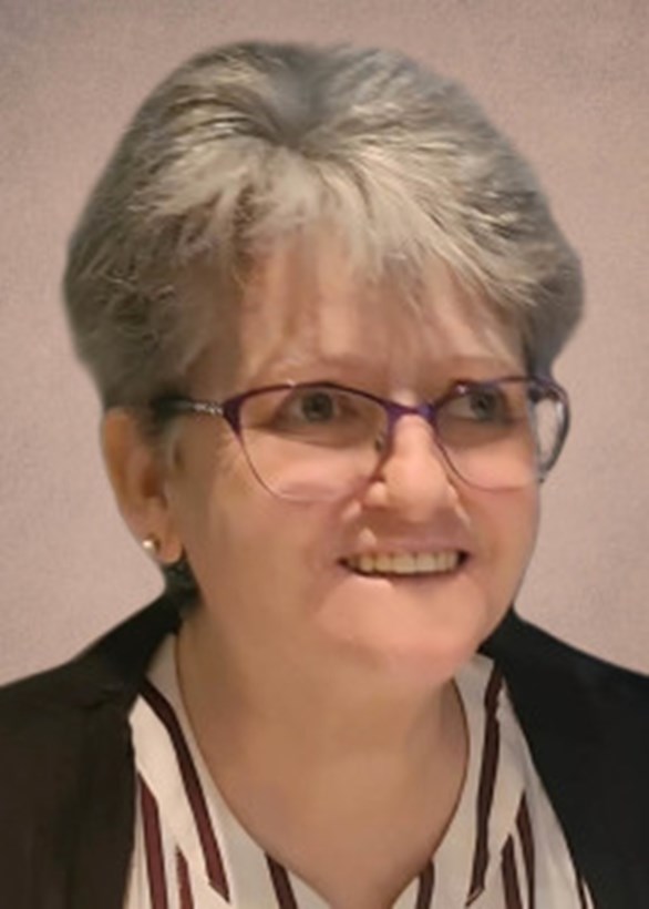Mme Maude Perron