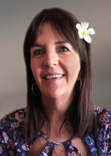 Mme Isabelle Boucher